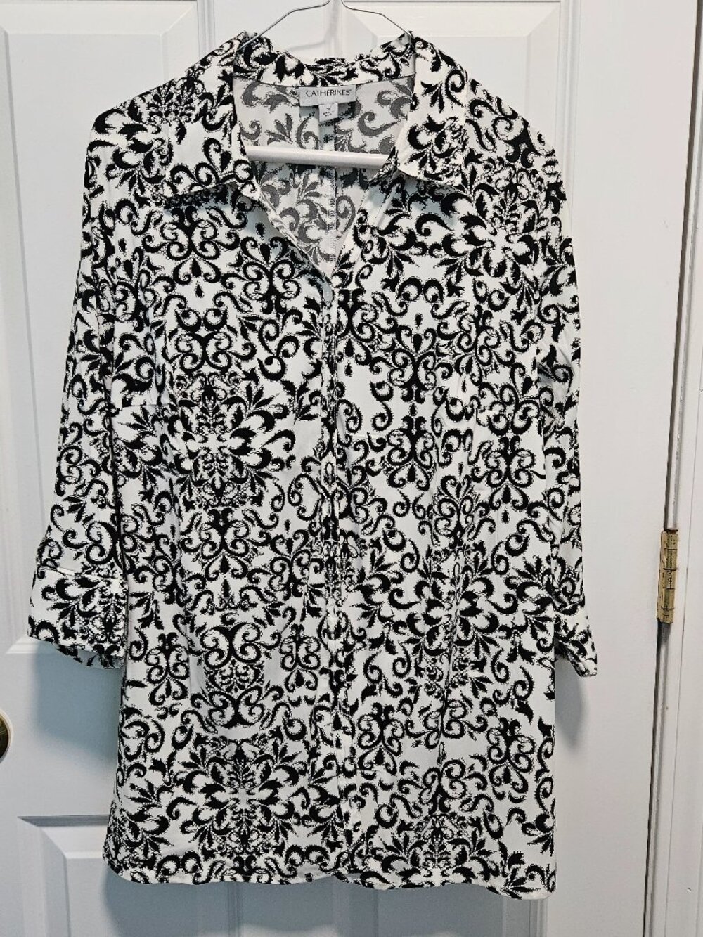 Catherines Plus Size 0X Black & White Damask Print Button Front Blouse